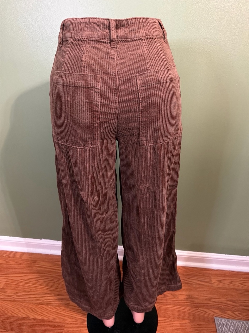 Universal Thread Wide-Leg Corduroy Pants in Brown - Picture 4 of 7